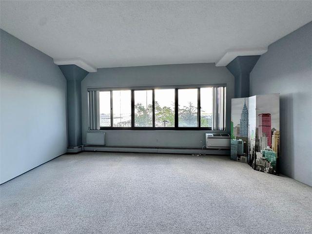 10 Bay Street Landing 2B, Staten Island, NY 10301