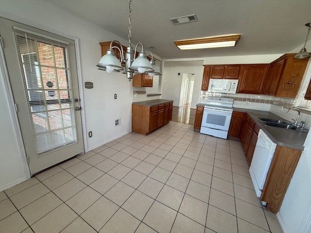 9300 Rhea, White Settlement, TX 76108
