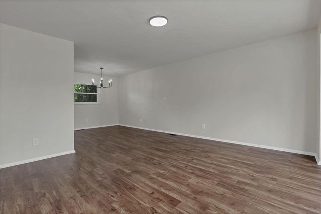 3064 Niagara Court E, Columbus, OH 43227