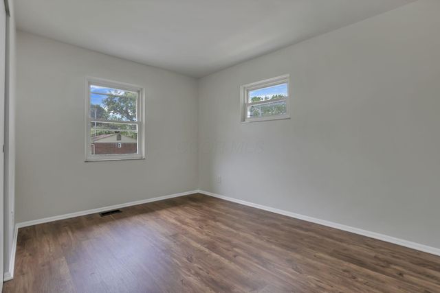 3064 Niagara Court E, Columbus, OH 43227