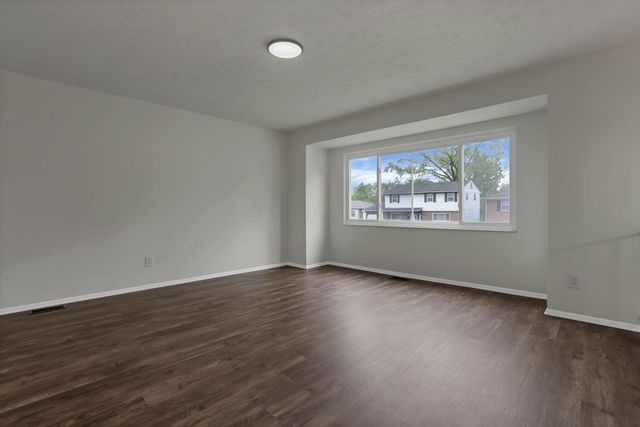 3064 Niagara Court E, Columbus, OH 43227