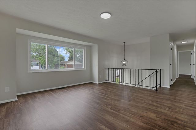 3064 Niagara Court E, Columbus, OH 43227