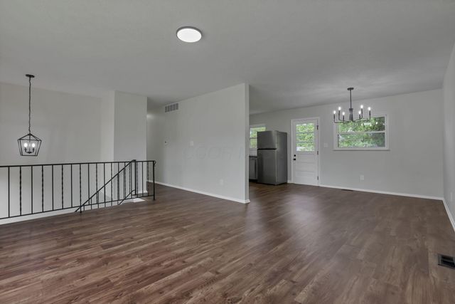 3064 Niagara Court E, Columbus, OH 43227