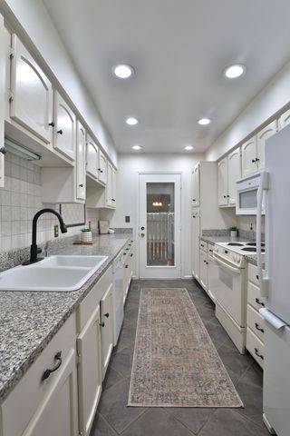 3128 Rivermill Drive, Columbus, OH 43220