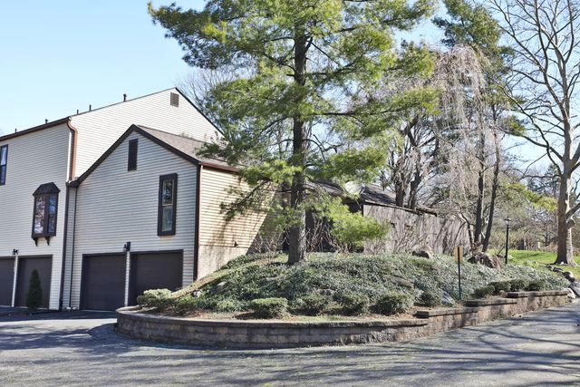 3128 Rivermill Drive, Columbus, OH 43220