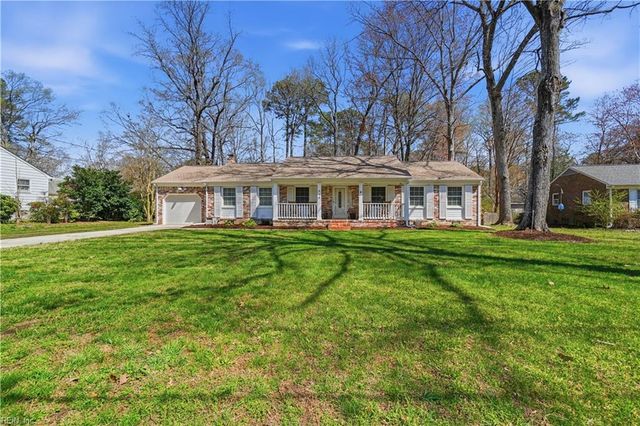 313 Lotz DR, Yorktown, VA 23692