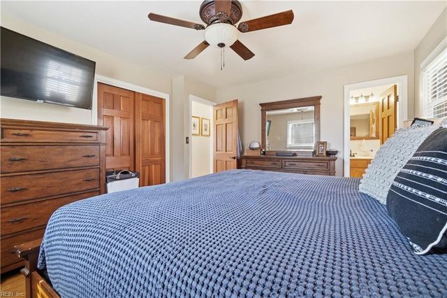 313 Lotz DR, Yorktown, VA 23692