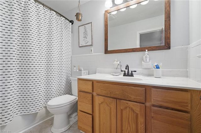 313 Lotz DR, Yorktown, VA 23692