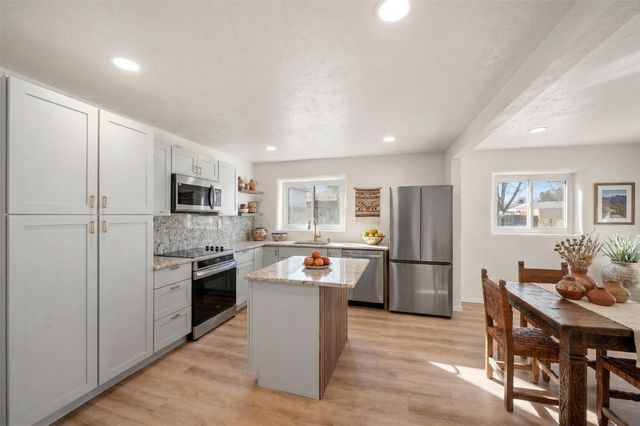 1619 Brae Street, Santa Fe, NM 87505