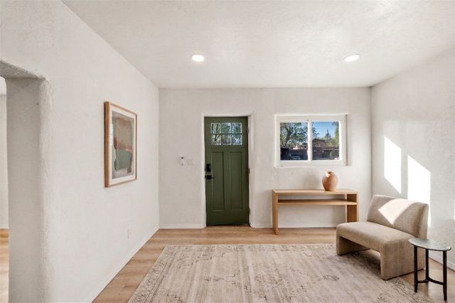 1619 Brae Street, Santa Fe, NM 87505