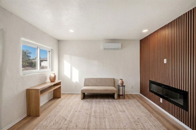 1619 Brae Street, Santa Fe, NM 87505