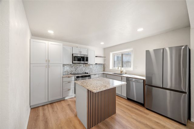 1619 Brae Street, Santa Fe, NM 87505