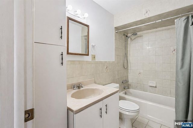 40 Malcolm Avenue 1 A, Garfield, NJ 07026