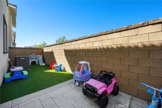5142 Endive, Fontana, CA 92336