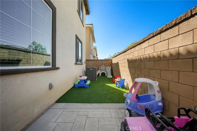 5142 Endive, Fontana, CA 92336