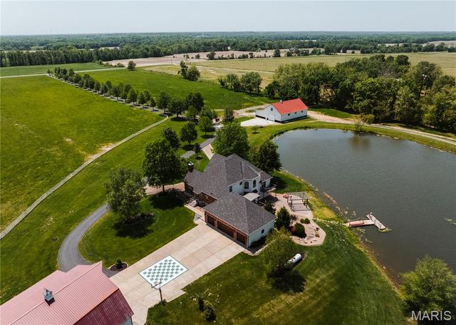 3869 Highway C, Moscow Mills, MO 63362