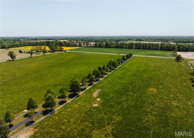 3869 Highway C, Moscow Mills, MO 63362