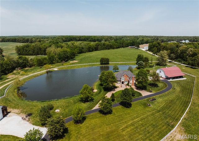 3869 Highway C, Moscow Mills, MO 63362