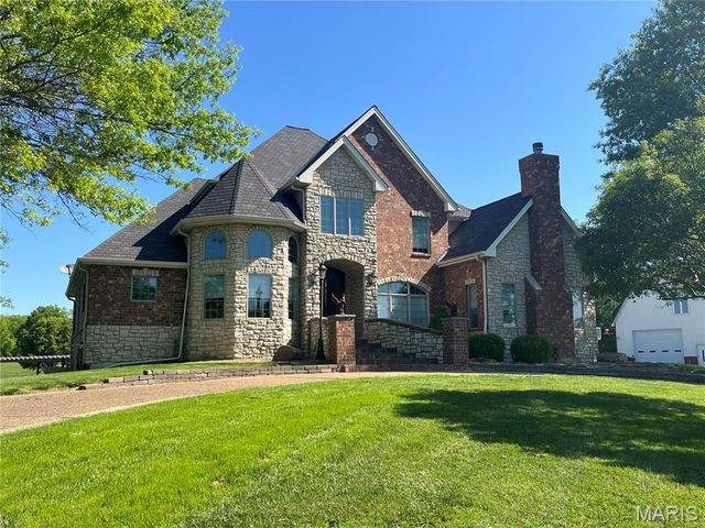 3869 Highway C, Moscow Mills, MO 63362
