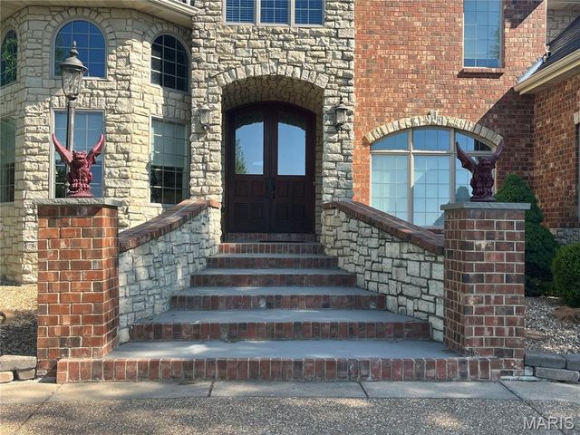 3869 Highway C, Moscow Mills, MO 63362