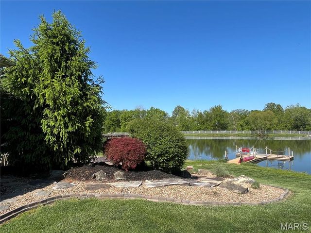 3869 Highway C, Moscow Mills, MO 63362