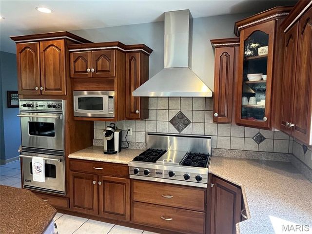 3869 Highway C, Moscow Mills, MO 63362