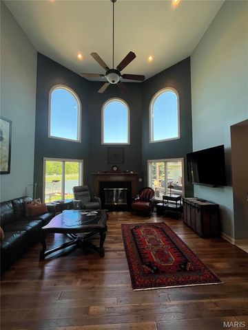 3869 Highway C, Moscow Mills, MO 63362