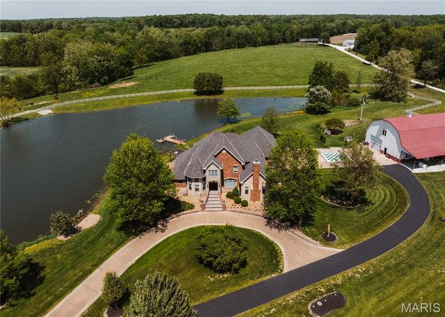 3869 Highway C, Moscow Mills, MO 63362