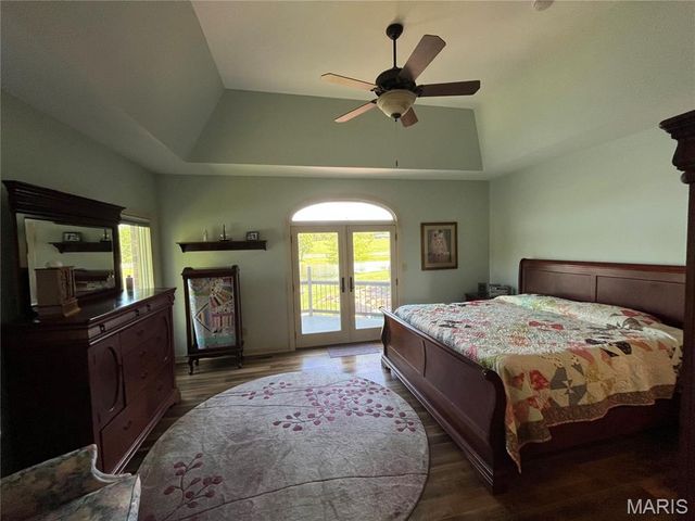 3869 Highway C, Moscow Mills, MO 63362