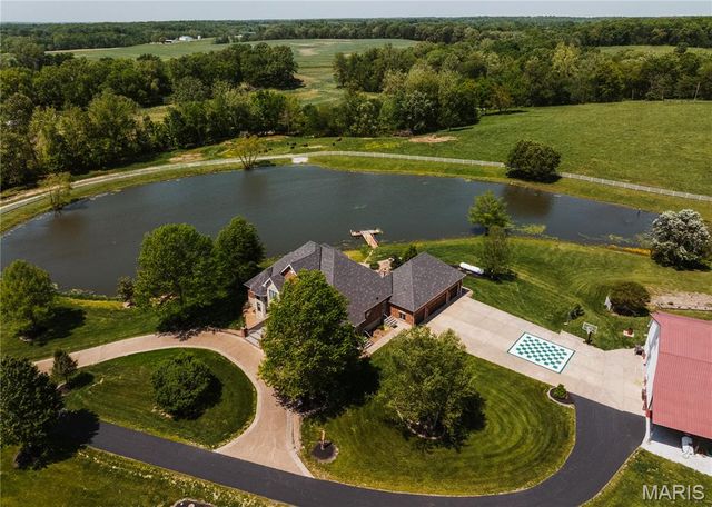3869 Highway C, Moscow Mills, MO 63362