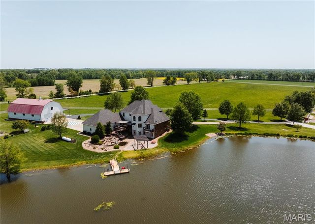 3869 Highway C, Moscow Mills, MO 63362
