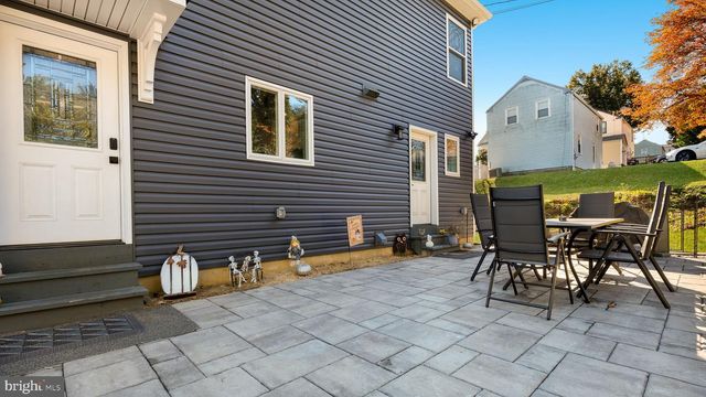 1104 N YORK RD, Willow Grove, PA 19090
