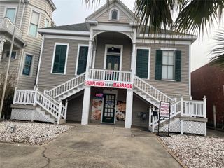 1909 Broadway Street UP, Galveston, TX 77550