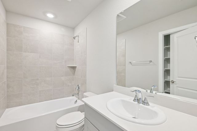 1944 Furlong Drive, Seagoville, TX 75159