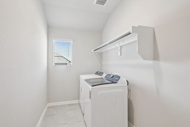 1944 Furlong Drive, Seagoville, TX 75159