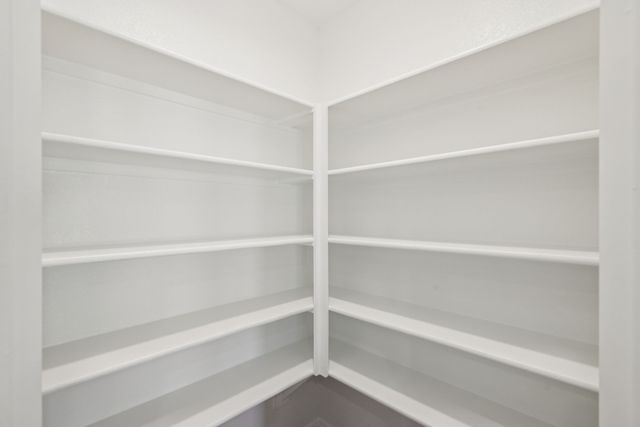 1944 Furlong Drive, Seagoville, TX 75159