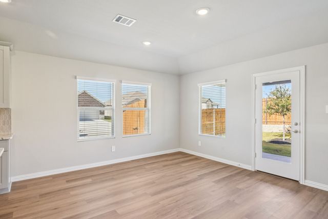 1944 Furlong Drive, Seagoville, TX 75159