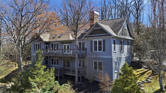 3 Rustic Court, Landrum, SC 29356