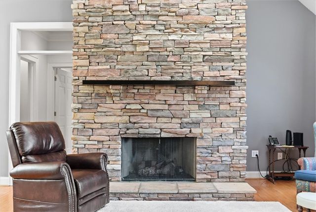 3 Rustic Court, Landrum, SC 29356