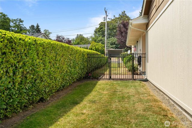 1809 5th Street SW, Puyallup, WA 98371