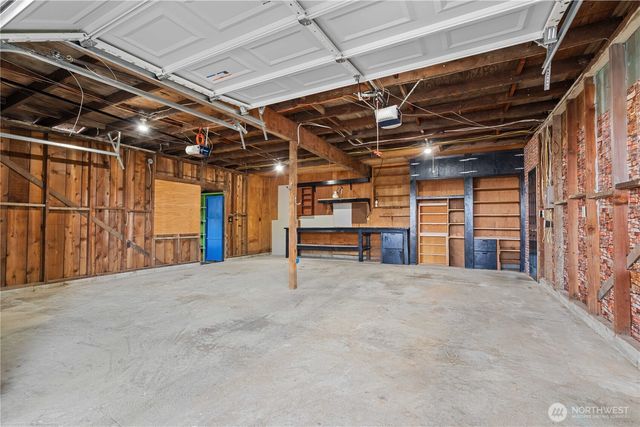 1809 5th Street SW, Puyallup, WA 98371
