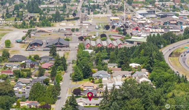 1809 5th Street SW, Puyallup, WA 98371
