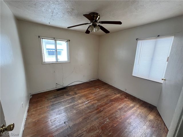 17001 Lipton Avenue, Cleveland, OH 44128