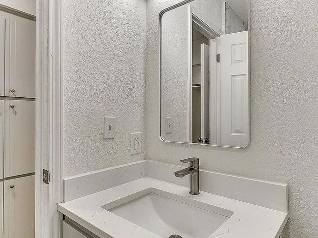 800 NW 113th Street, Oklahoma City, OK 73114
