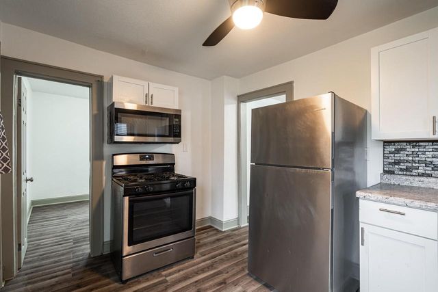 3405 W Wilbur AVENUE, Greenfield, WI 53221