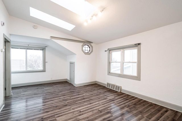 3405 W Wilbur AVENUE, Greenfield, WI 53221