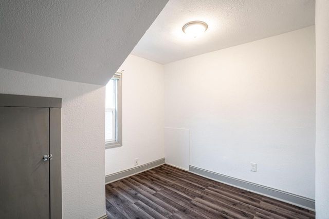 3405 W Wilbur AVENUE, Greenfield, WI 53221