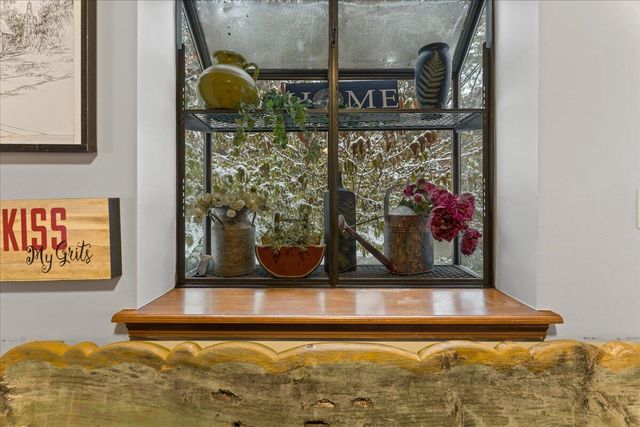 2769 California Cross Road, California, KY 41007