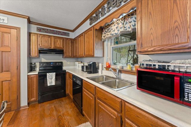 2769 California Cross Road, California, KY 41007