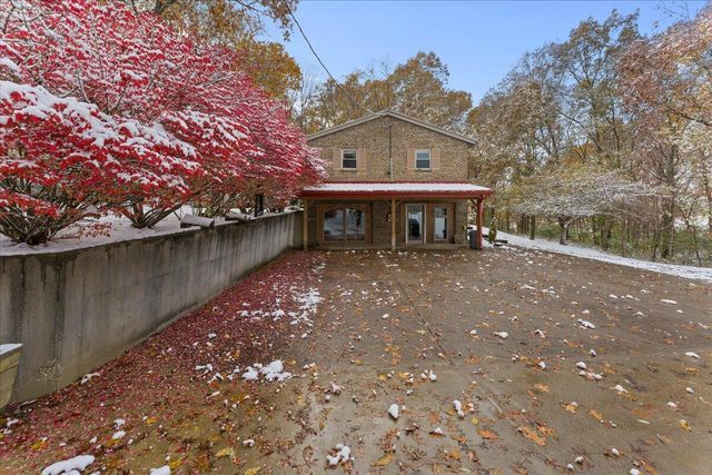 2769 California Cross Road, California, KY 41007